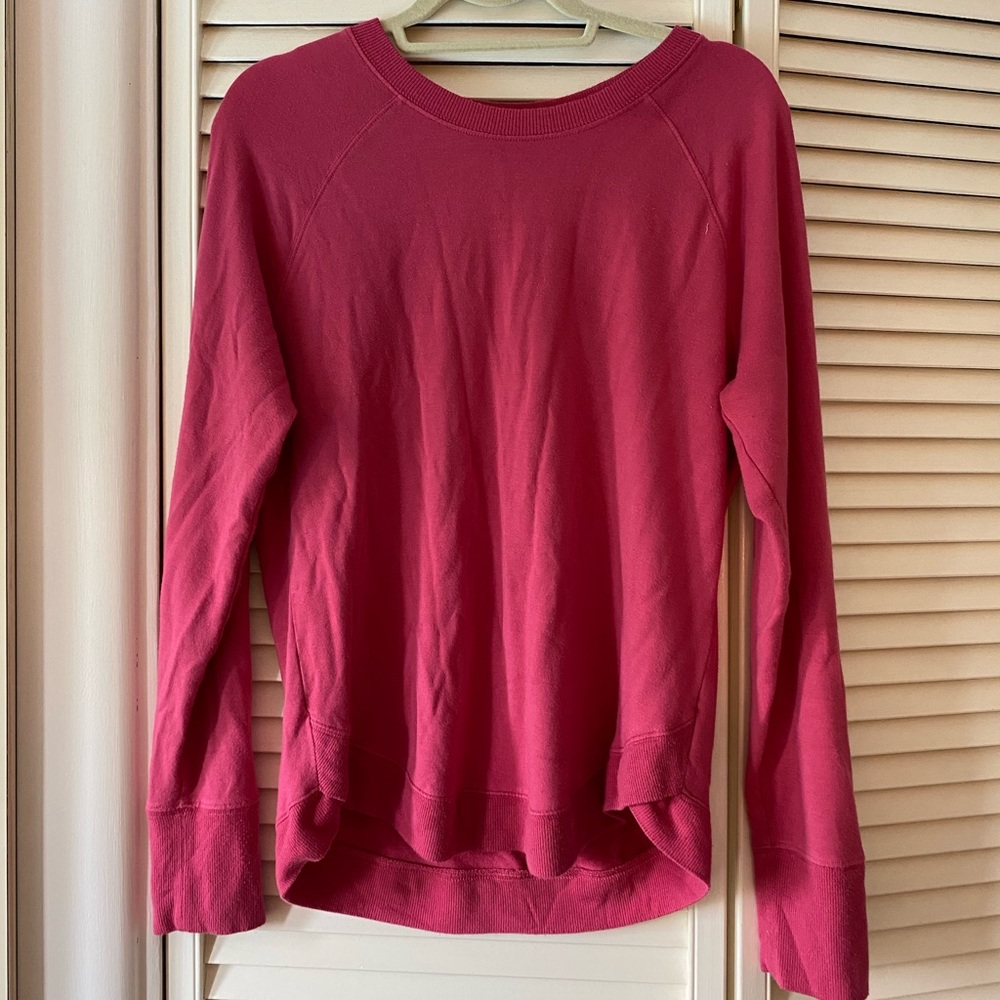 Size Medium Athleta Mindset Sweatshirt - Dragonfruit (pink)